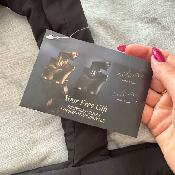 Billy Eilish 3.4oz perfume and tote bag - Picture 4 of 5